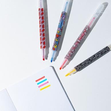 KEITH HARING SUPER STATIONERY SET