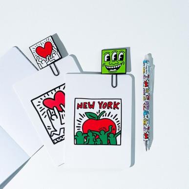 KEITH HARING SUPER STATIONERY SET
